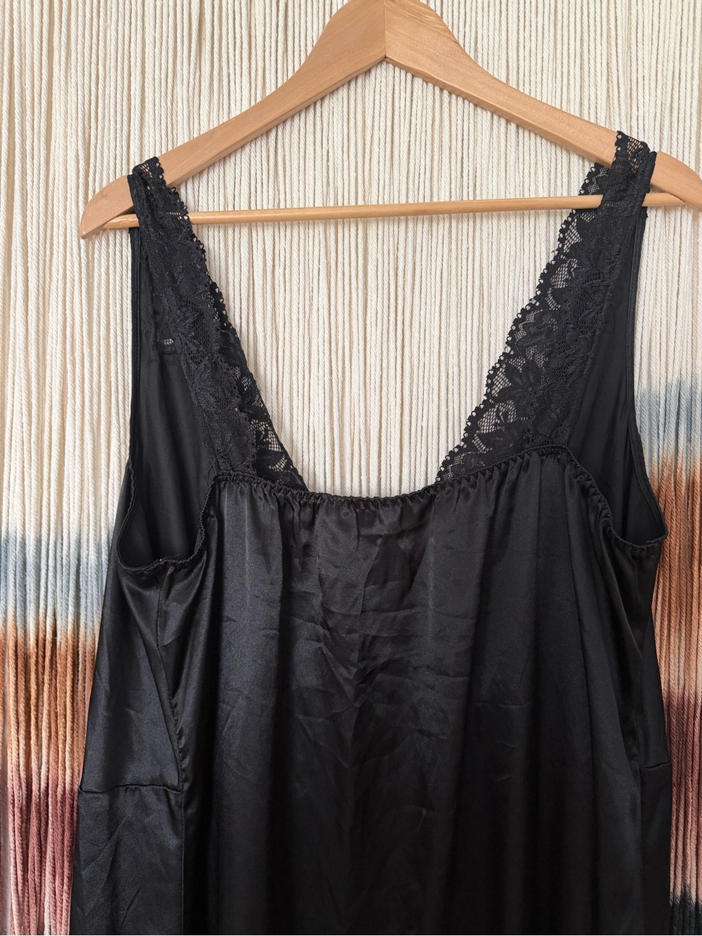VINTAGE Elegant Black Lace-Trim Slip Dress - Picture 4 of 5